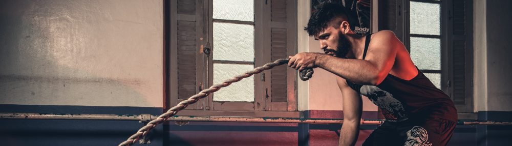 A Complete Guide To Bodybuilding by Roger Graham